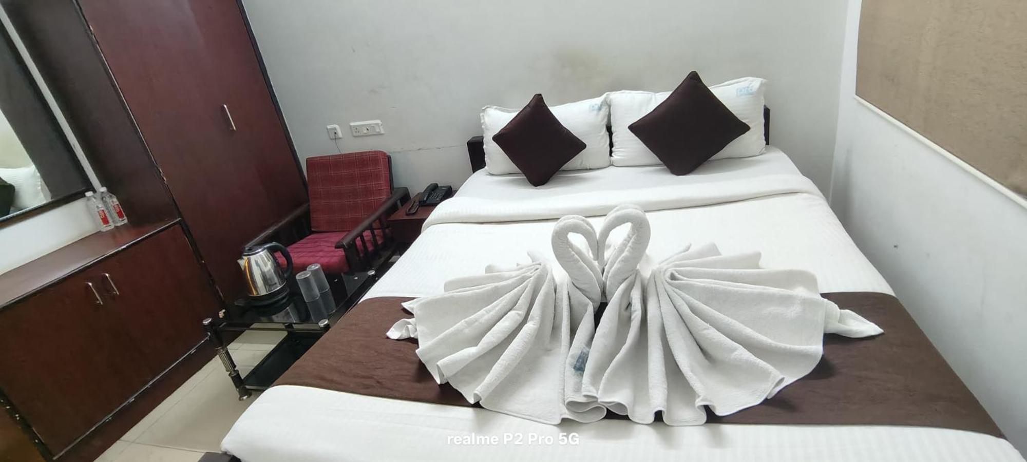 Comfort Park Inn Chennai Exterior foto