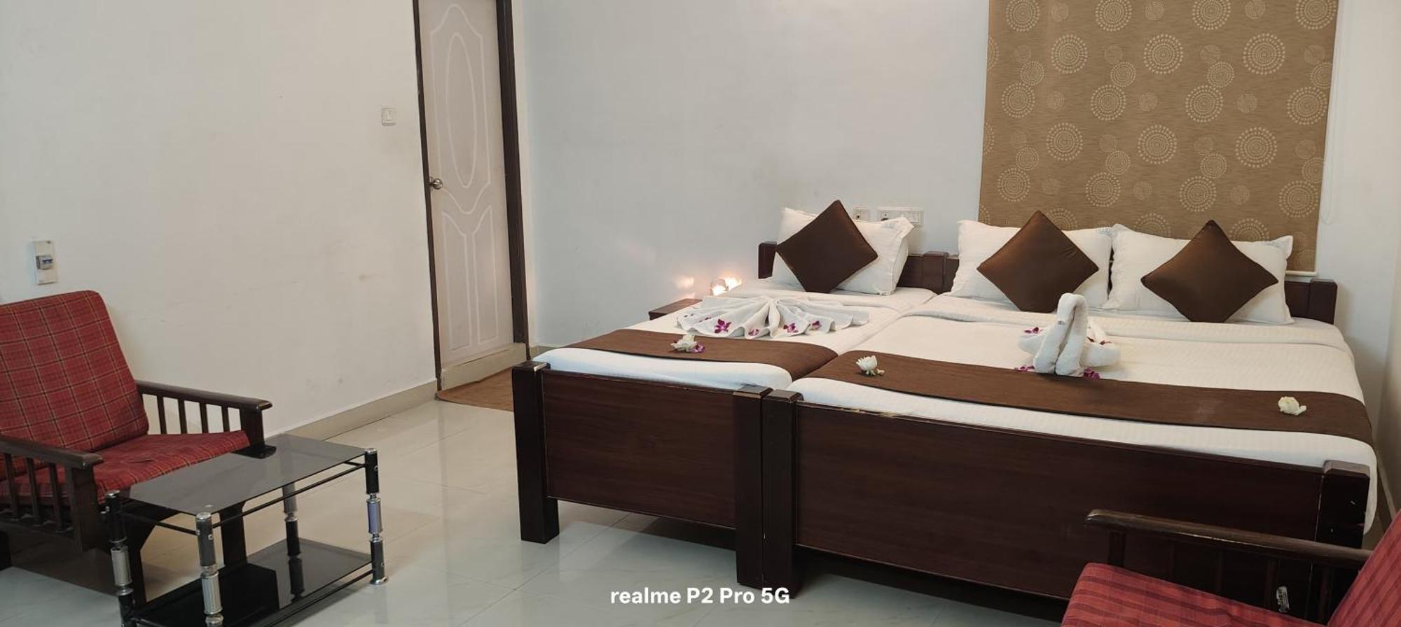 Comfort Park Inn Chennai Exterior foto
