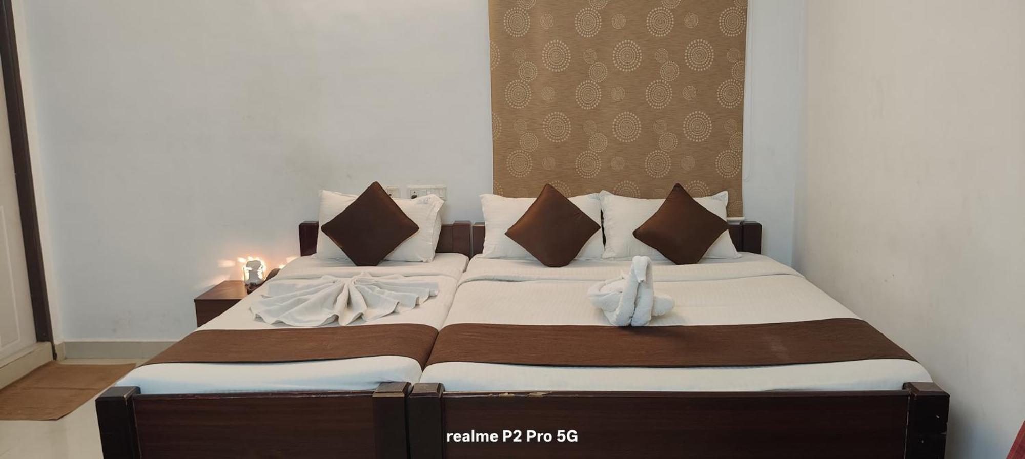 Comfort Park Inn Chennai Exterior foto